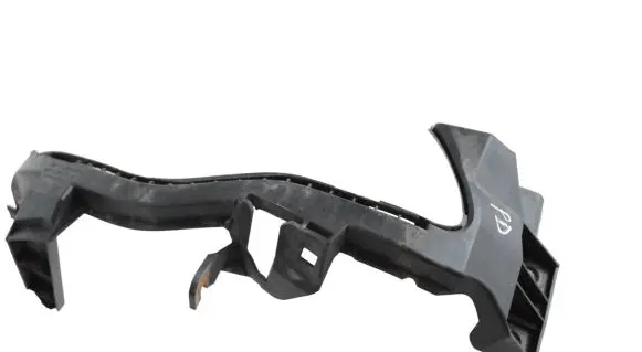 Subaru XV Front bumper mounting bracket