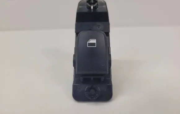 Hyundai Kona I Electric window control switch 3K552B-1200