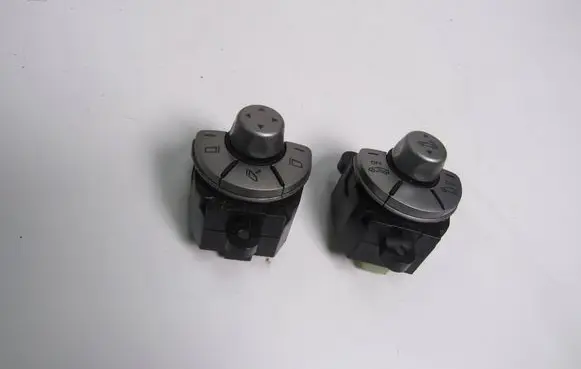 Mercedes-Benz SLK R171 Sunroof switch A1718205110