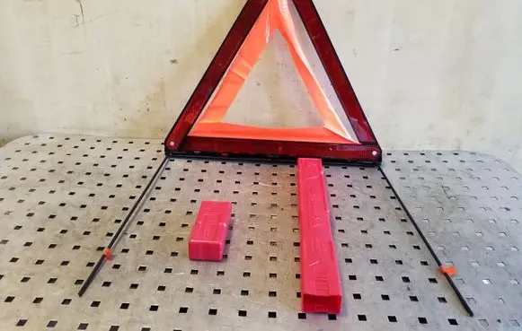 Emergency warning sign