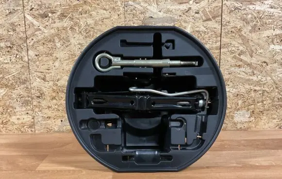Citroen C4 I Lift Jack 