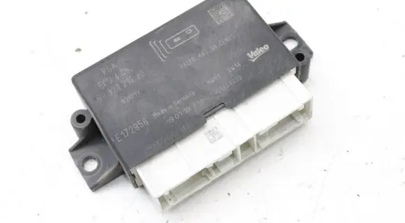 Peugeot Partner Parking PDC control unit/module 9832121280