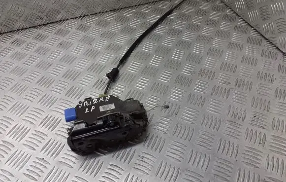 Seat Ibiza III (6L) Front door lock 3B1837015AQ