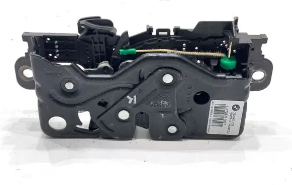 BMW X5 G05 Tailgate exterior lock 7357112