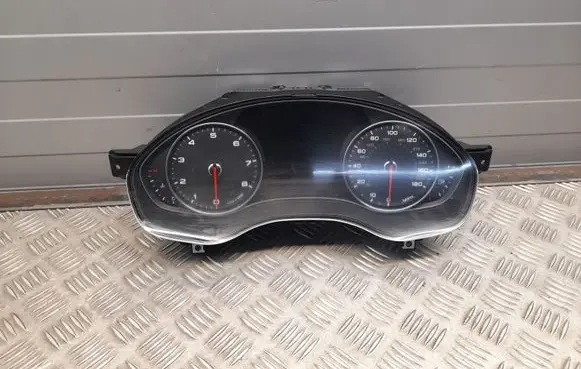 Audi A7 S7 4G Speedometer (instrument cluster) 4G8920984K
