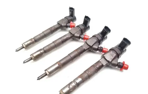 Opel Insignia A Fuel injectors set 0445110327