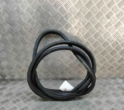 Rubber seal rear door