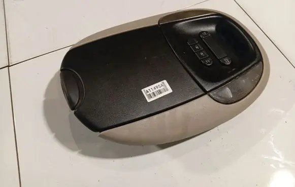 Chrysler Voyager Front seat light 04685699AC