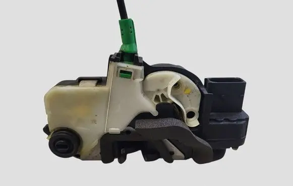 Opel Insignia A Rear door lock 13579566 A046818