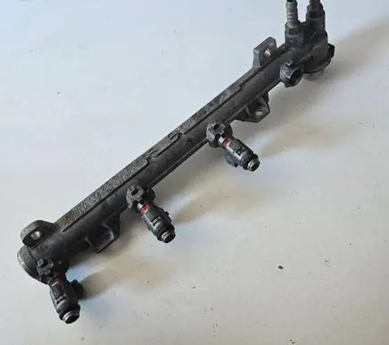 Audi A3 S3 8P Fuel main line pipe 036133319