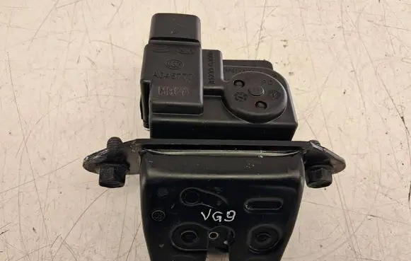 Hyundai i30 Tailgate/trunk/boot lock/catch/latch 81230G3000