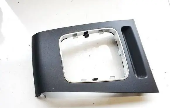 Opel Zafira B Center console 13162583