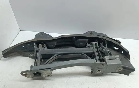 Mercedes-Benz CL C215 Front door upper hinge A2157200137 2157200137