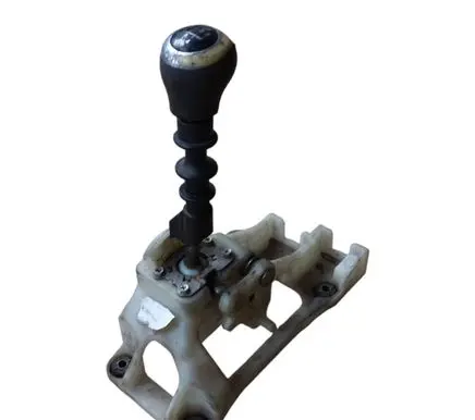 KIA Ceed Gear shifter/selector 437002HXXX