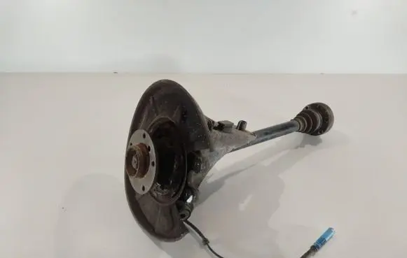 BMW 5 E60 E61 Rear wheel hub spindle/knuckle 33326770923