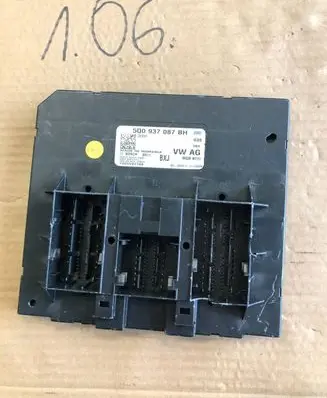 Volkswagen Golf VII Central body control module 5Q0937087BH