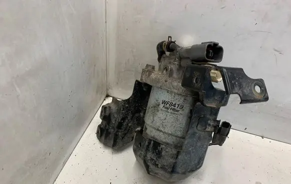 Honda CR-V Fuel filter bracket/mount holder 1863006280