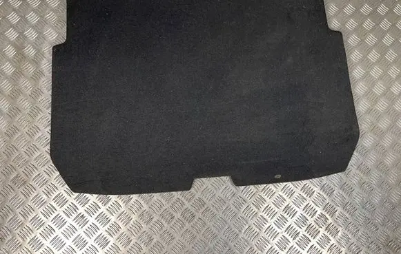 Trunk/boot floor carpet liner