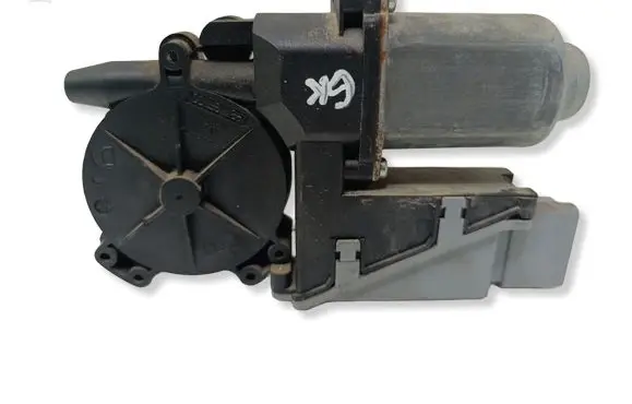 Peugeot 307 Rear door window regulator motor 400632F