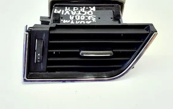 Skoda Octavia Mk3 (5E) Dashboard air vent grill cover trim 5E0819701 5E0819701A