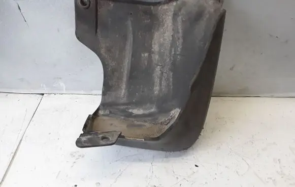 Volvo XC90 Front mudguard 