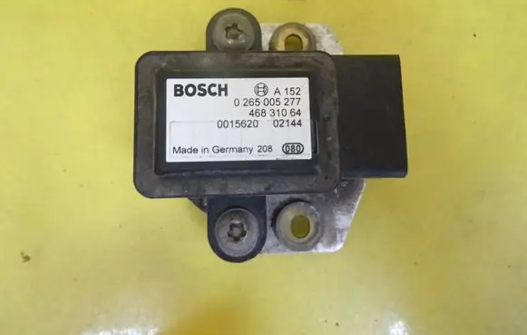 Alfa Romeo 147 ESP acceleration yaw rate sensor 46831064 0265005277