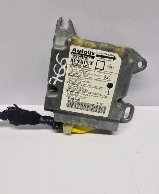 Renault Megane I Airbag control unit/module 8200101440A