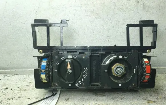 Mercedes-Benz E W124 Climate control unit 1248301185