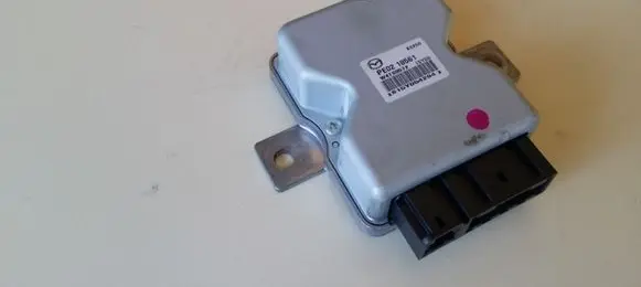 Mazda CX-3 Fuel injection pump control unit/module PE0218561
