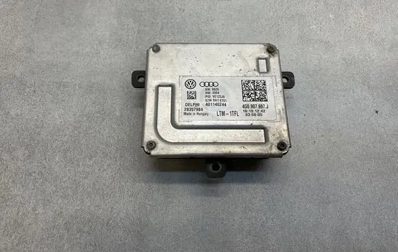Audi A7 S7 4G Headlight ballast module Xenon 4G0907697J