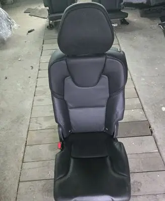 Rear seat
