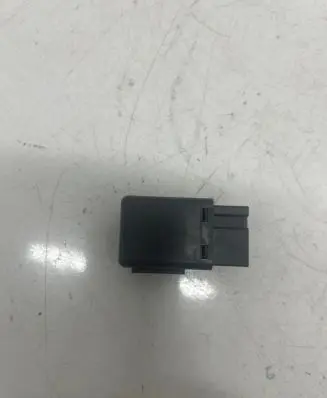 Nissan X-Trail T30 Other relay 24330C9900 50818