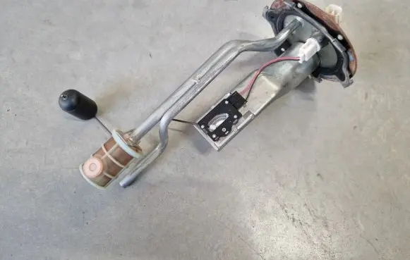 Fiat Fullback Fuel level sensor 