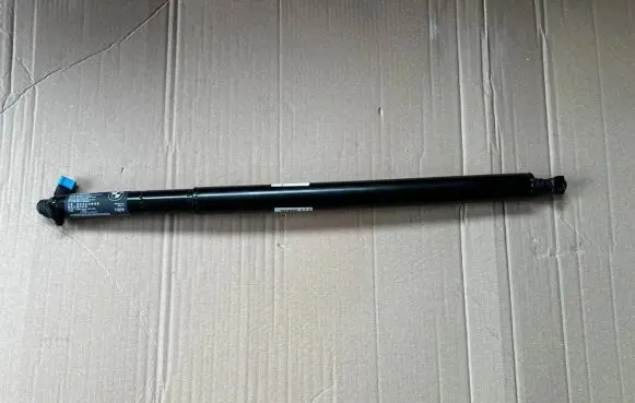 BMW X4 G02 Tailgate/trunk strut/damper 9482789