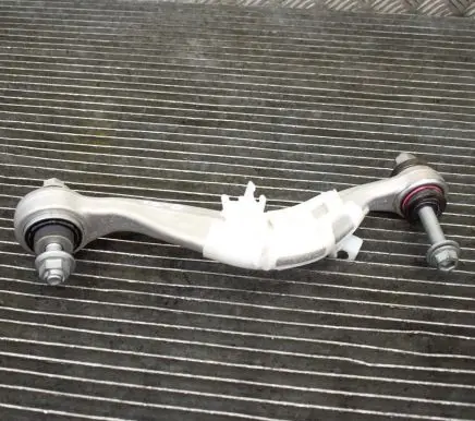 BMW 5 G30 G31 Rear upper control arm/wishbone 6883340