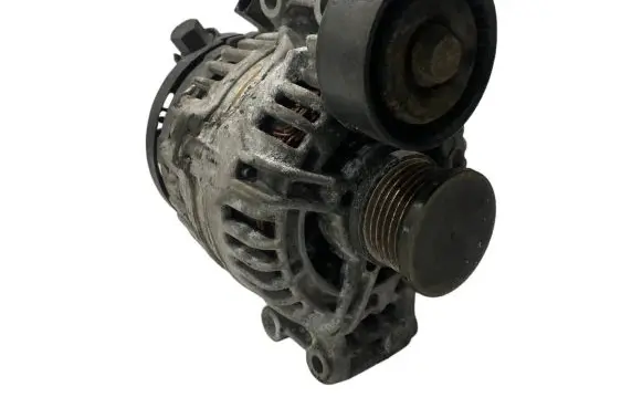BMW 1 E81 E87 Generator/alternator