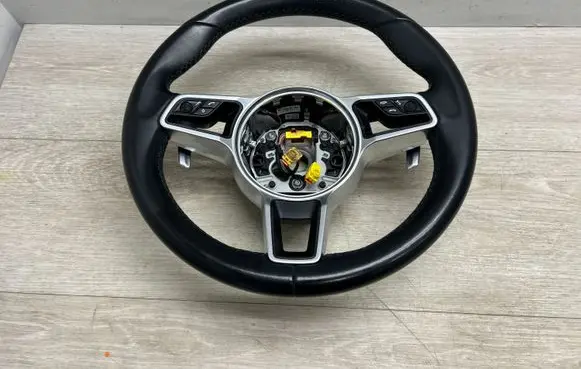 Porsche Cayenne (92A) Steering wheel 95834780405A34 95834780405 95B971388B