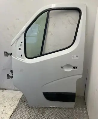 Renault Master III Front door