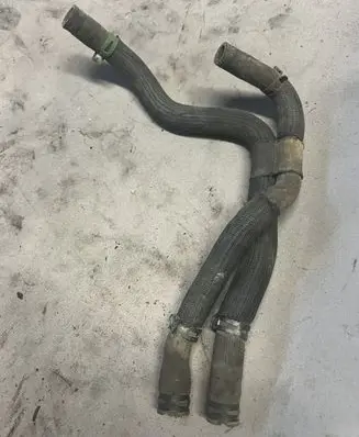 Renault Trafic II (X83) Engine coolant pipe/hose