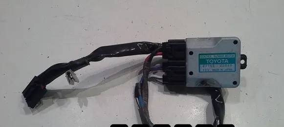 Lexus RX 300 Engine control unit/module 87165-22040
