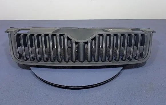 Skoda Fabia Mk2 (5J) Front grill 5J0853668B