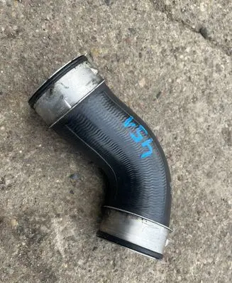 Mercedes-Benz E W211 Intercooler hose/pipe A2115284782
