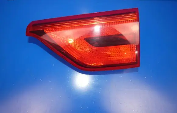 KIA Sportage Tailgate rear/tail lights 