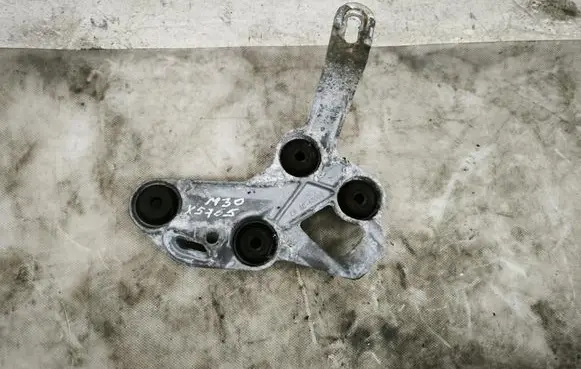 Mercedes-Benz C W205 ABS pump bracket A2054312240
