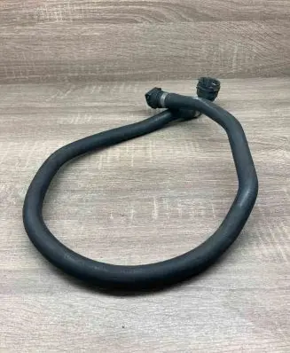 BMW 5 E60 E61 Engine coolant pipe/hose 7796273 1437865