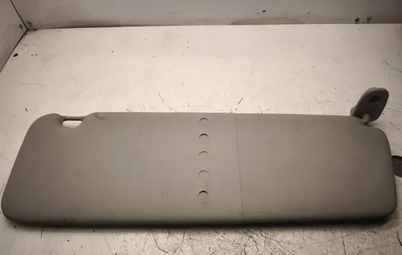 Renault Trafic III (X82) Sun visor