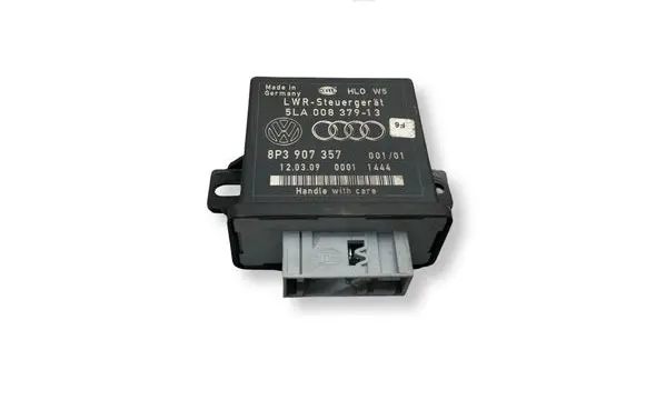 Audi A3 S3 A3 Sportback 8P Light module LCM 5LA00837913 00011444 8P3907357