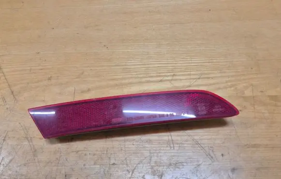 Mazda CX-7 Rear tail light reflector EH44515M0 25041606