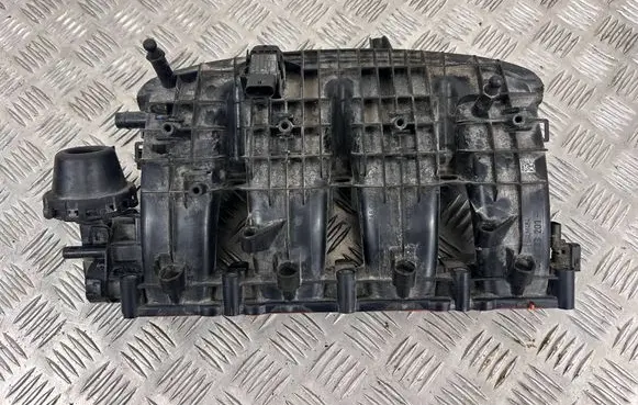 Audi Q5 SQ5 Intake manifold 06L133201