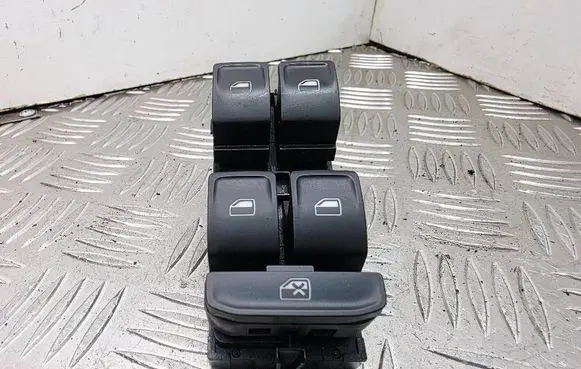 Skoda Rapid (NH) Electric window control switch 5JC959857